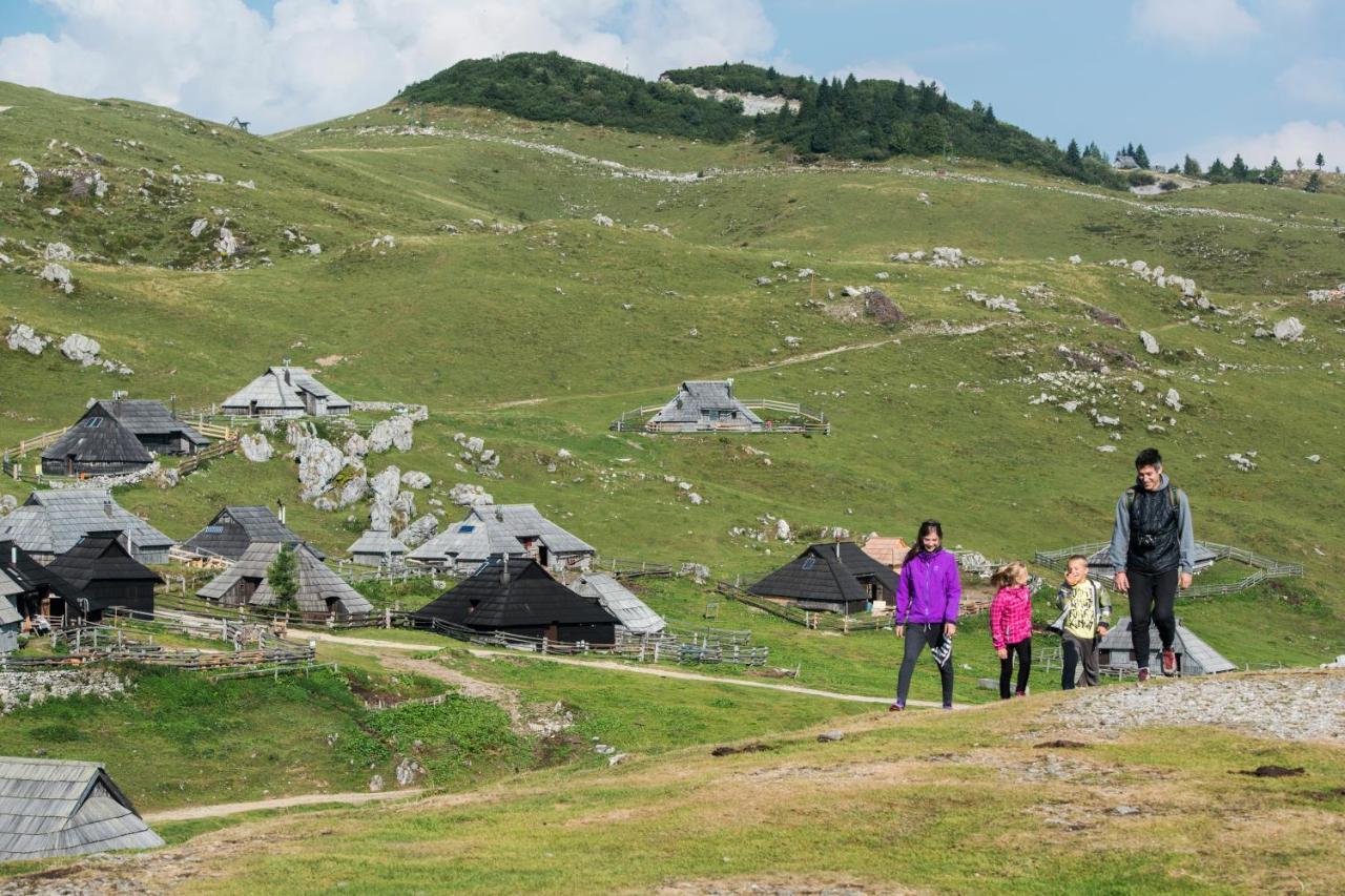 Alpine Chalet Velika Planina - Irenca - I Feel Alps Stahovica Buitenkant foto